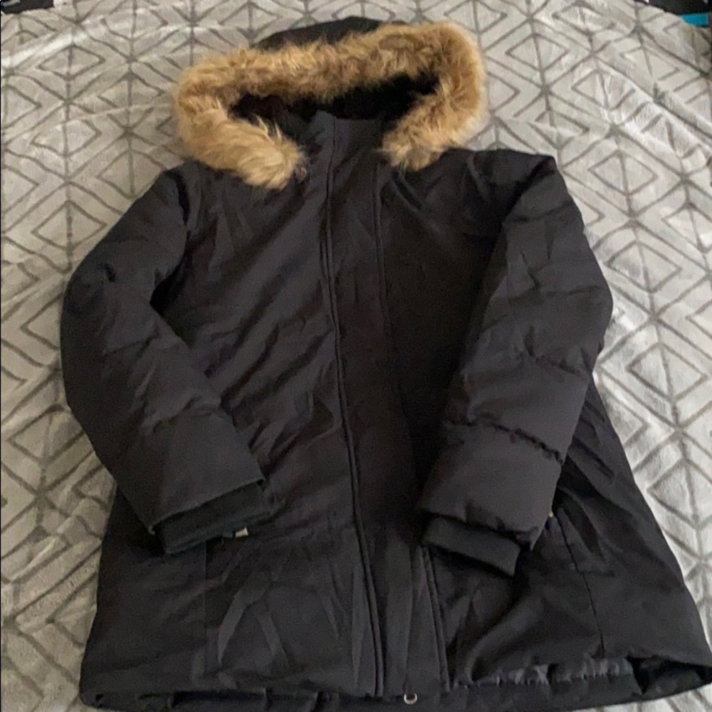 Women’s black jacket